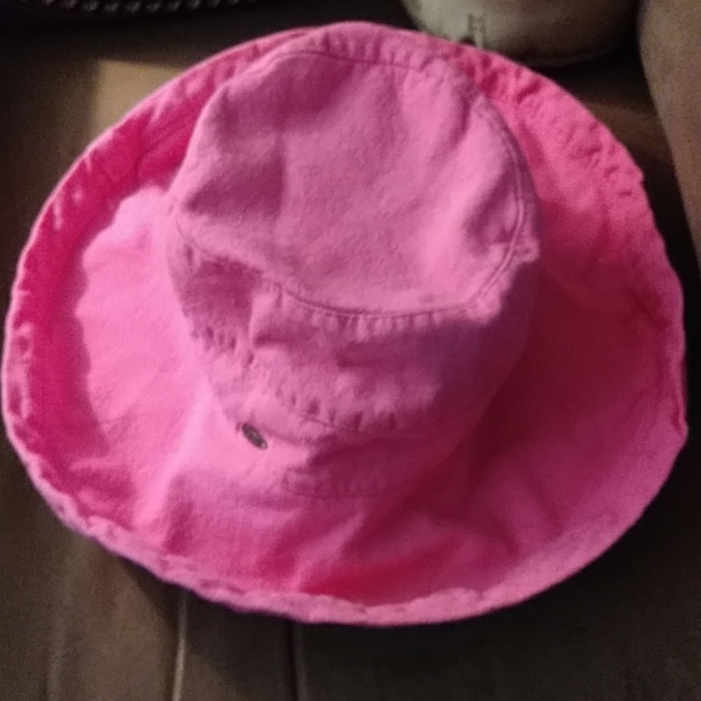 ON SALE NOW! Scala Collectzone hot pink cloth ties inside around head